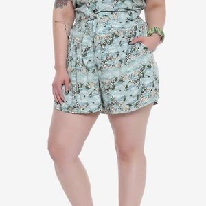 Her Universe Peter Pan Retro Challis Shorts